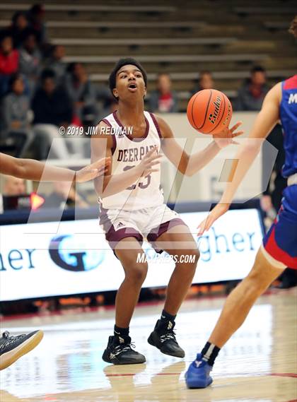 Thumbnail 2 in Deer Park vs. Pearce (McDonald's Texas Invitational) photogallery.