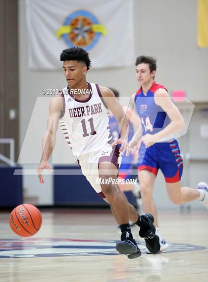 Thumbnail 2 in Deer Park vs. Pearce (McDonald's Texas Invitational) photogallery.