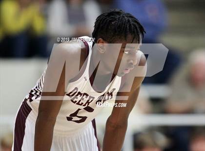 Thumbnail 1 in Deer Park vs. Pearce (McDonald's Texas Invitational) photogallery.