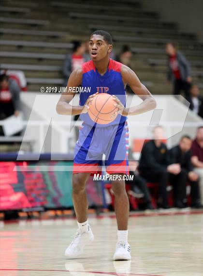 Thumbnail 1 in Deer Park vs. Pearce (McDonald's Texas Invitational) photogallery.
