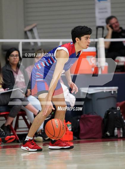 Thumbnail 3 in Deer Park vs. Pearce (McDonald's Texas Invitational) photogallery.