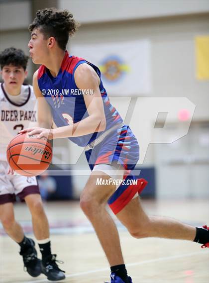 Thumbnail 3 in Deer Park vs. Pearce (McDonald's Texas Invitational) photogallery.