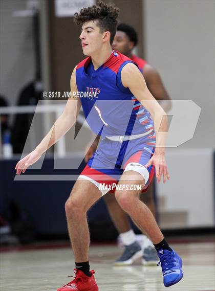Thumbnail 2 in Deer Park vs. Pearce (McDonald's Texas Invitational) photogallery.