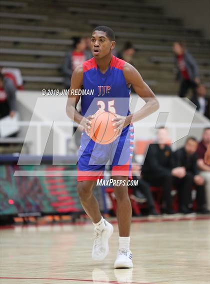 Thumbnail 3 in Deer Park vs. Pearce (McDonald's Texas Invitational) photogallery.