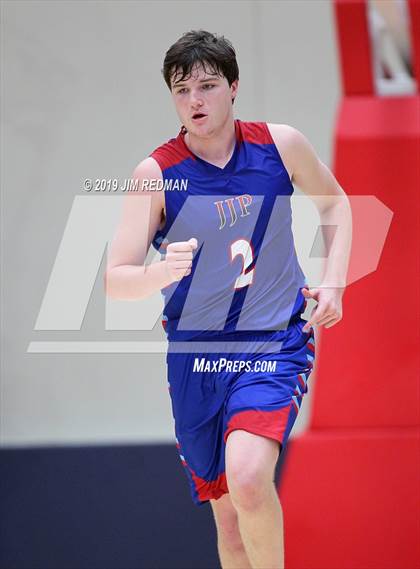 Thumbnail 3 in Deer Park vs. Pearce (McDonald's Texas Invitational) photogallery.