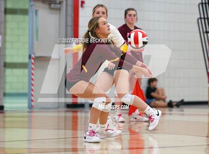 Thumbnail 1 in Bells @ Pottsboro photogallery.
