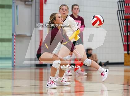 Thumbnail 2 in Bells @ Pottsboro photogallery.