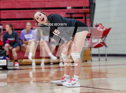 Thumbnail 3 in Bells @ Pottsboro photogallery.