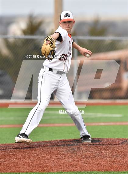 Thumbnail 2 in Holliday vs Burkburnett (Walker Stallcup Tournament) photogallery.