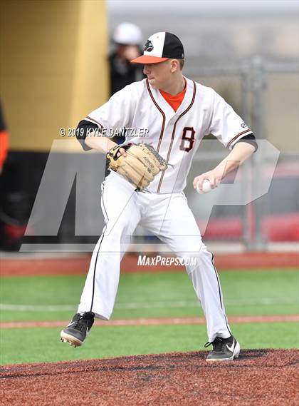 Thumbnail 1 in Holliday vs Burkburnett (Walker Stallcup Tournament) photogallery.