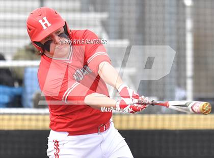 Thumbnail 1 in Holliday vs Burkburnett (Walker Stallcup Tournament) photogallery.