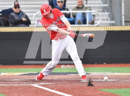 Thumbnail 1 in Holliday vs Burkburnett (Walker Stallcup Tournament) photogallery.