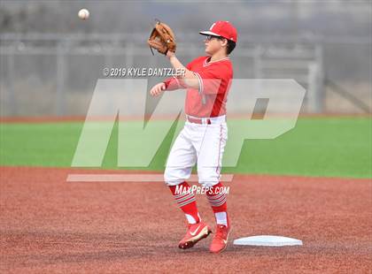 Thumbnail 2 in Holliday vs Burkburnett (Walker Stallcup Tournament) photogallery.