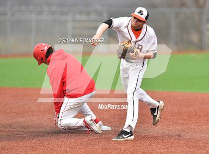 Thumbnail 1 in Holliday vs Burkburnett (Walker Stallcup Tournament) photogallery.