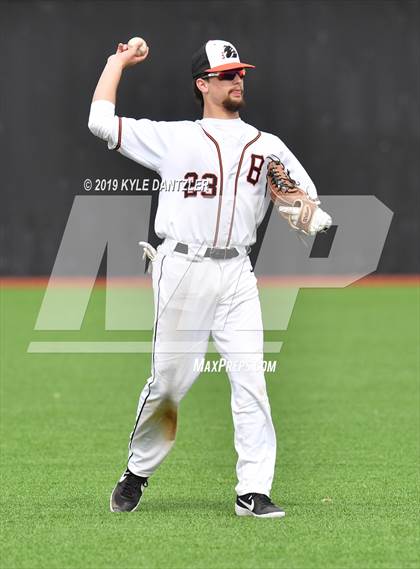 Thumbnail 3 in Holliday vs Burkburnett (Walker Stallcup Tournament) photogallery.