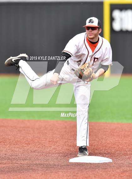 Thumbnail 2 in Holliday vs Burkburnett (Walker Stallcup Tournament) photogallery.