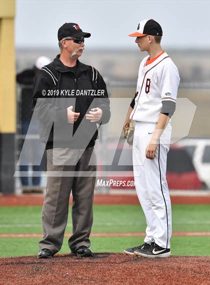 Thumbnail 2 in Holliday vs Burkburnett (Walker Stallcup Tournament) photogallery.