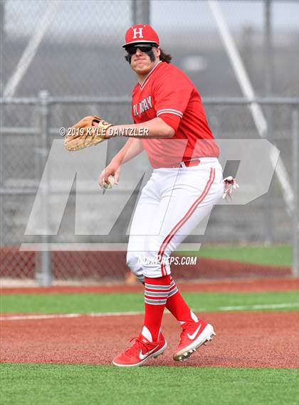 Thumbnail 1 in Holliday vs Burkburnett (Walker Stallcup Tournament) photogallery.