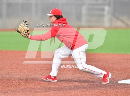 Thumbnail 1 in Holliday vs Burkburnett (Walker Stallcup Tournament) photogallery.
