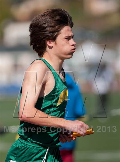 Thumbnail 2 in Ventura Invitational 4X1600M Relay photogallery.