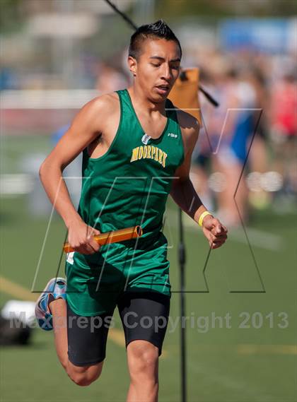 Thumbnail 3 in Ventura Invitational 4X1600M Relay photogallery.