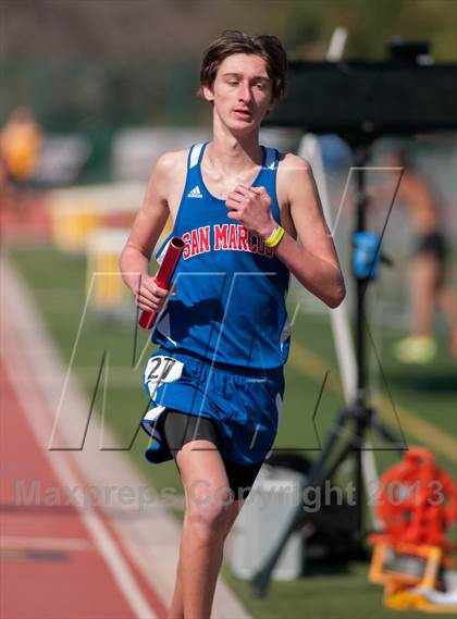 Thumbnail 2 in Ventura Invitational 4X1600M Relay photogallery.
