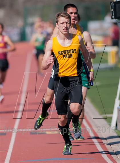 Thumbnail 3 in Ventura Invitational 4X1600M Relay photogallery.