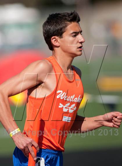 Thumbnail 2 in Ventura Invitational 4X1600M Relay photogallery.