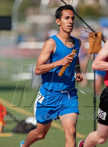 Thumbnail 3 in Ventura Invitational 4X1600M Relay photogallery.