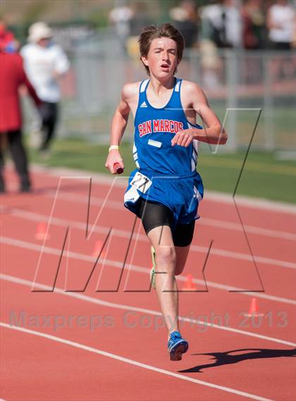 Thumbnail 3 in Ventura Invitational 4X1600M Relay photogallery.