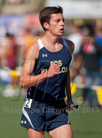 Thumbnail 3 in Ventura Invitational 4X1600M Relay photogallery.
