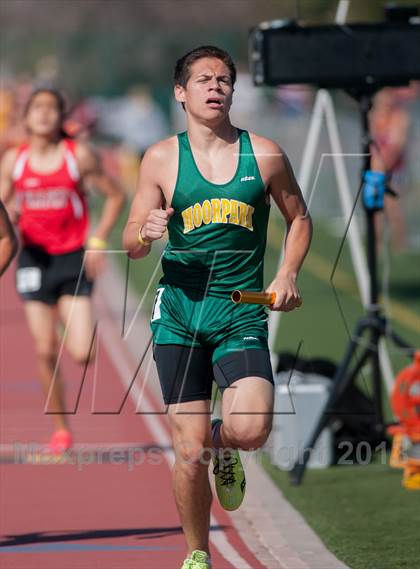 Thumbnail 3 in Ventura Invitational 4X1600M Relay photogallery.
