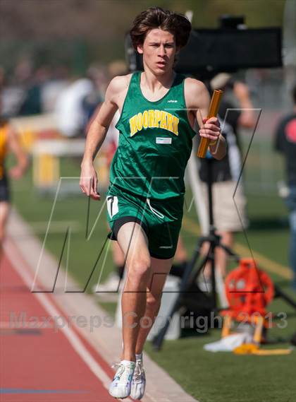 Thumbnail 1 in Ventura Invitational 4X1600M Relay photogallery.