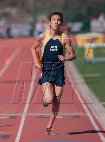 Thumbnail 2 in Ventura Invitational 4X1600M Relay photogallery.
