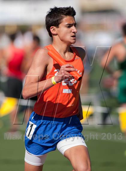 Thumbnail 3 in Ventura Invitational 4X1600M Relay photogallery.