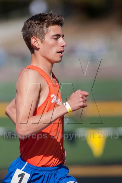 Thumbnail 3 in Ventura Invitational 4X1600M Relay photogallery.