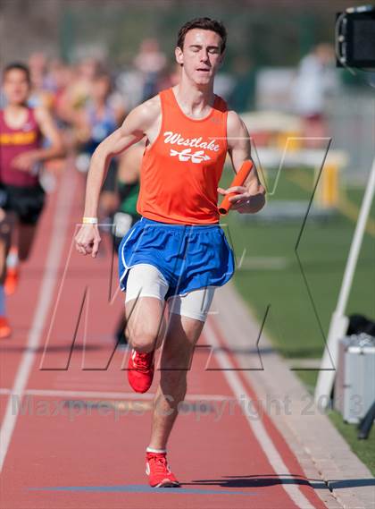 Thumbnail 3 in Ventura Invitational 4X1600M Relay photogallery.