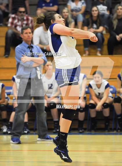 Thumbnail 3 in Blue Ridge vs Snowflake (AIA 3A Semifinal) photogallery.