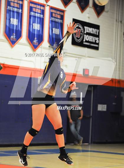 Thumbnail 1 in Blue Ridge vs Snowflake (AIA 3A Semifinal) photogallery.