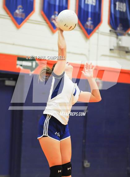 Thumbnail 3 in Blue Ridge vs Snowflake (AIA 3A Semifinal) photogallery.