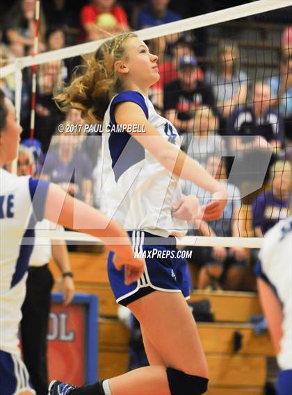 Thumbnail 2 in Blue Ridge vs Snowflake (AIA 3A Semifinal) photogallery.