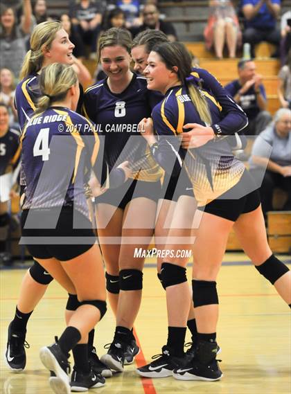 Thumbnail 3 in Blue Ridge vs Snowflake (AIA 3A Semifinal) photogallery.