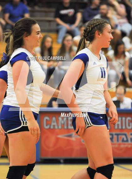 Thumbnail 2 in Blue Ridge vs Snowflake (AIA 3A Semifinal) photogallery.