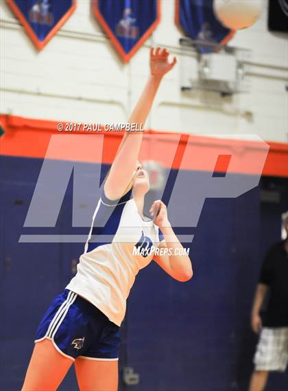Thumbnail 1 in Blue Ridge vs Snowflake (AIA 3A Semifinal) photogallery.