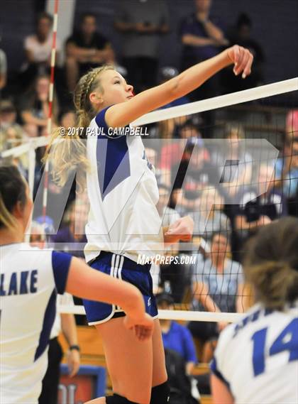 Thumbnail 1 in Blue Ridge vs Snowflake (AIA 3A Semifinal) photogallery.