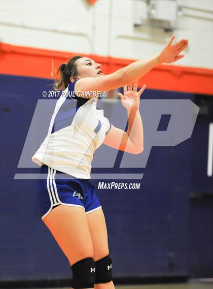 Thumbnail 1 in Blue Ridge vs Snowflake (AIA 3A Semifinal) photogallery.