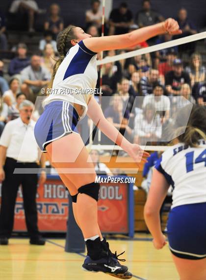Thumbnail 3 in Blue Ridge vs Snowflake (AIA 3A Semifinal) photogallery.