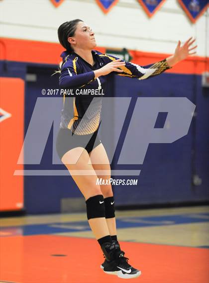 Thumbnail 2 in Blue Ridge vs Snowflake (AIA 3A Semifinal) photogallery.