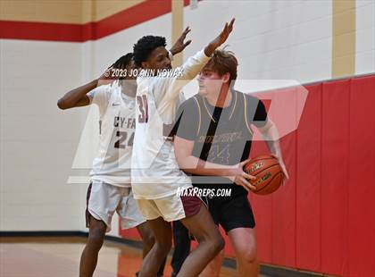 Thumbnail 2 in Sulphur vs Cy-Fair (Houston Methodist Cy-Hoops Invitational) photogallery.