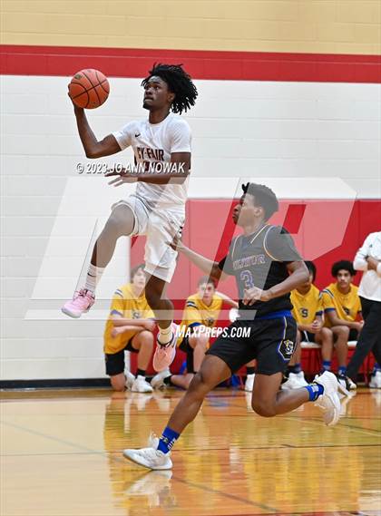 Thumbnail 1 in Sulphur vs Cy-Fair (Houston Methodist Cy-Hoops Invitational) photogallery.